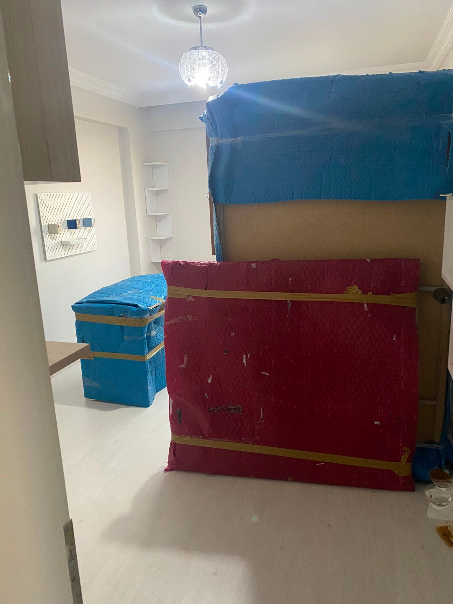 Nakliyat öncesi paketlenmiş eşya kontrolü Uşak Evden Eve Nakliyat öncesi paketlenmiş eşya kontrolü Uşak Evden Eve